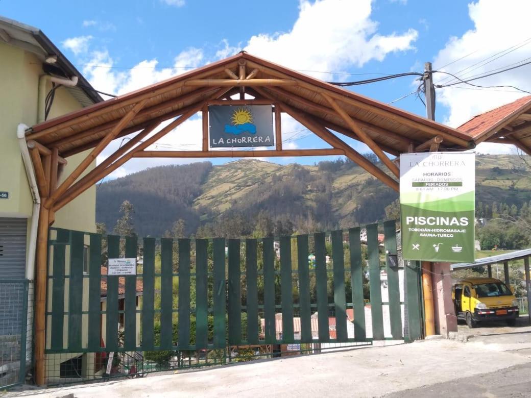 Hosteria La Chorrera Quito Esterno foto