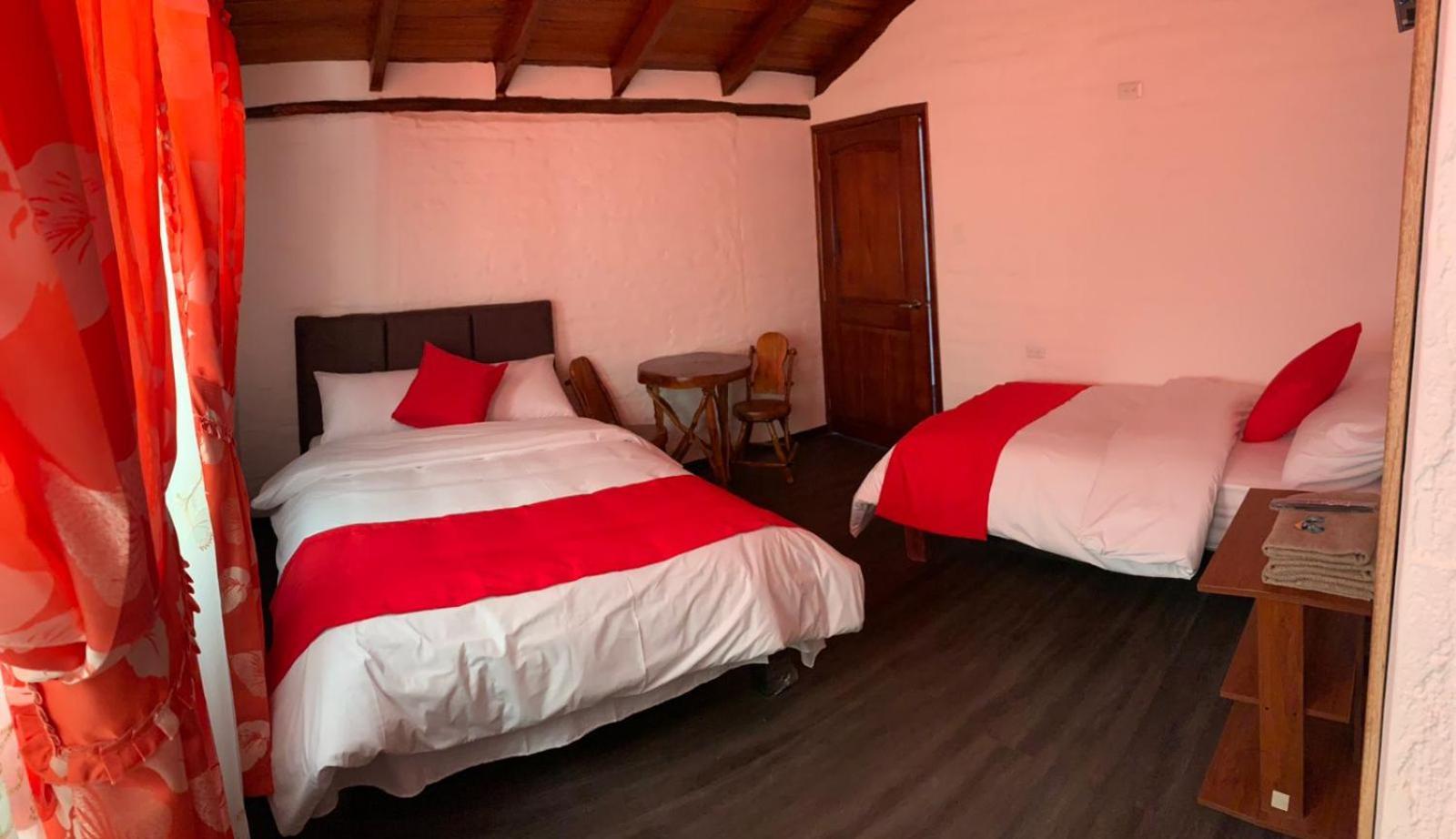 Hosteria La Chorrera Quito Esterno foto